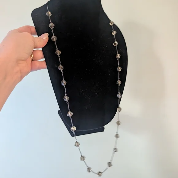Vintage Grey Glass Beaded Necklace - Picture 4 of 7